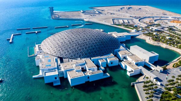 8 Nights 9 Days Holiday, Dubai, Abu Dhabi, Al Ain, Sharjah, Fujairah - Image 12