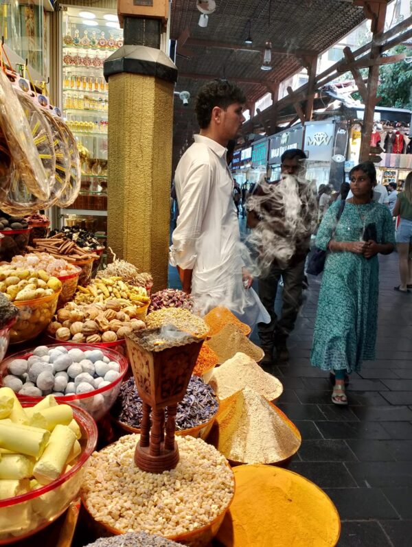 4 Nights 5 Days holiday package Abu Dhabi & Dubai with Dhow Cruise Dinner - Image 6